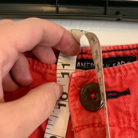 Mens American Eagle off red long board shorts - Picture 5 of 9